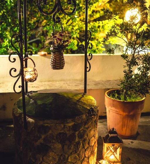 1 Bedroom Deluxe Apartment Sea View, Casa Papiro