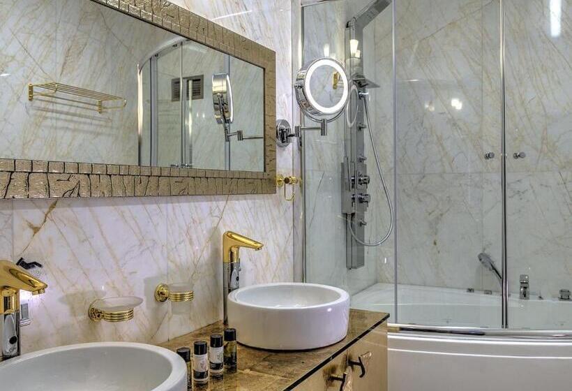 سوییت, Fiscardonna Luxury Suites