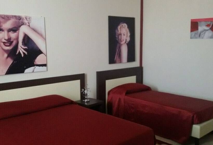Номер Стандарт Трехместный, Merylinn Guest House