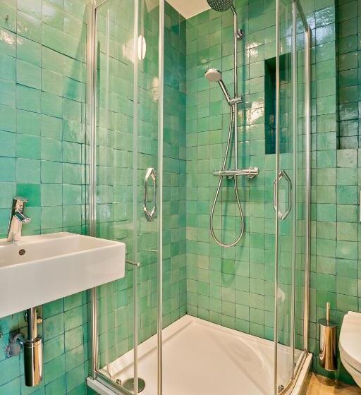 اتاق استاندارد, Fish Market B&b