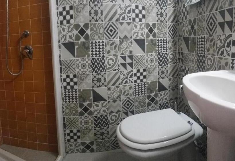 اتاق استاندارد یک نفره, Residenza Del Turista
