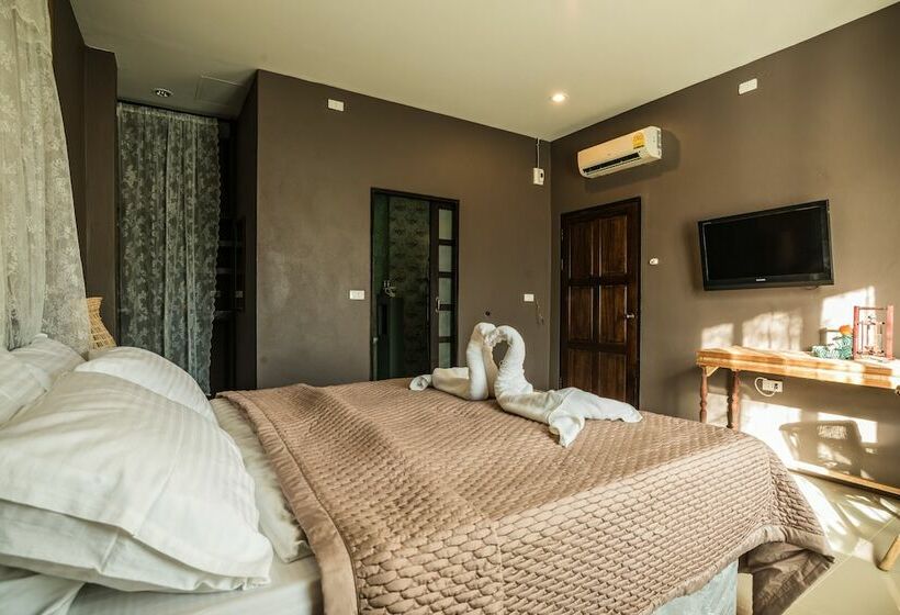 بانگلوی لوکس, Pai Nai Fun Resort