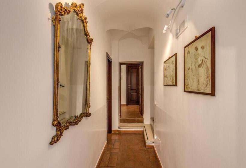 חדר דלוקס לשלושה, Piccolo Trevi Suites