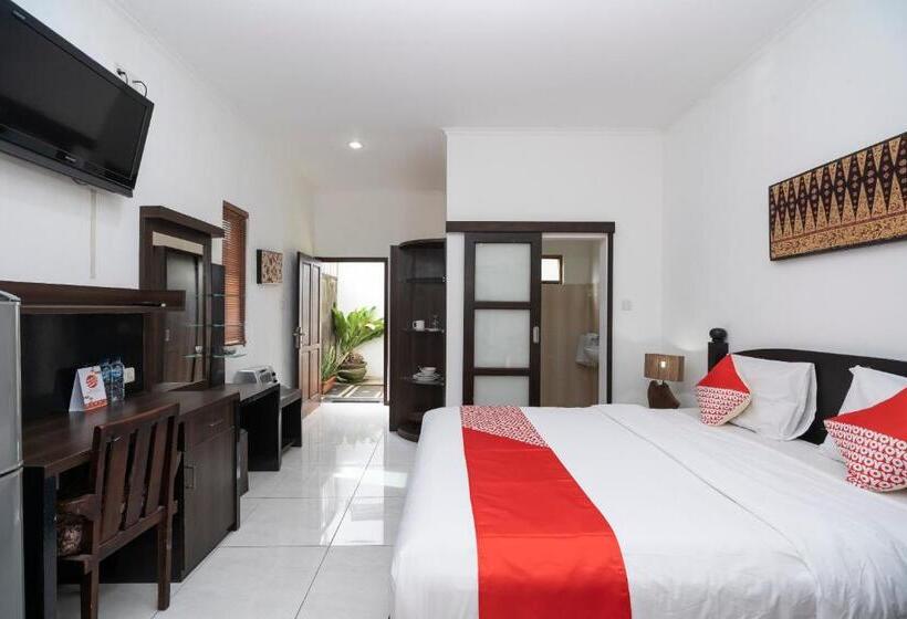 디럭스 룸, Zen Rooms Panen House