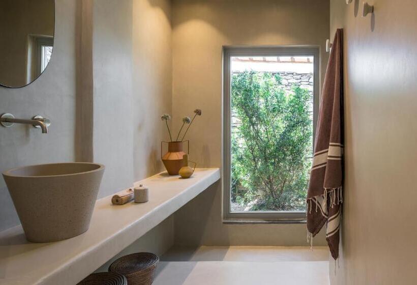 Suite z Basenem, Verina Astra