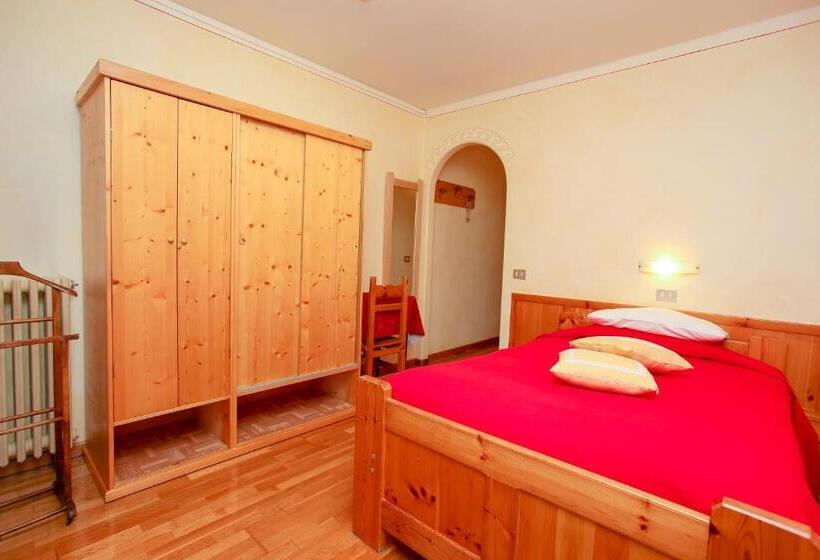 Номер Стандарт Индивидуальный, Albergo Adele