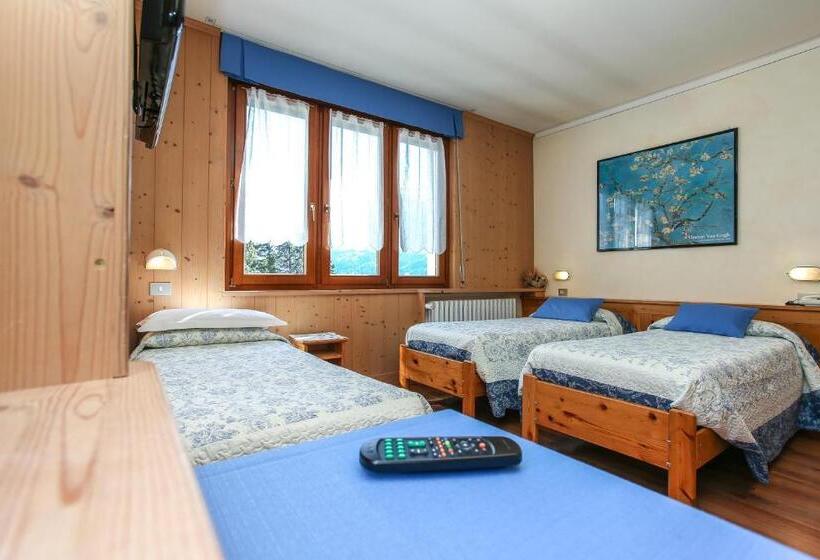 Номер Стандарт Трехместный, Albergo Adele