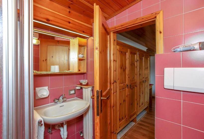Номер Superior с Террасой, Albergo Adele