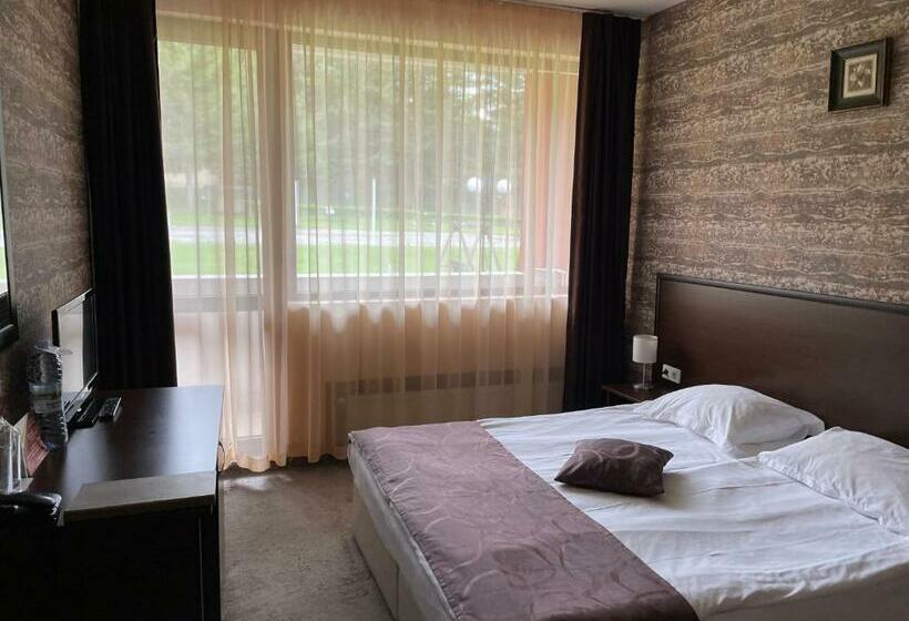 חדר סטנדרט עם מרפסת, Paradise Spa