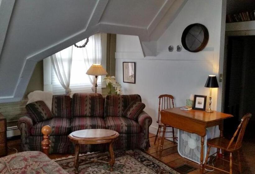 Люкс, Clifford House Private Home B&b