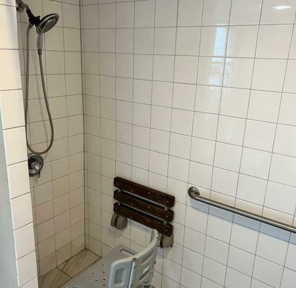 장애인을 위한 스탠다드 룸, Great House Motel