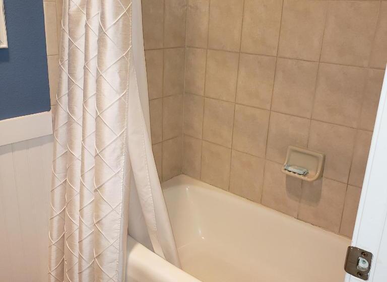 اتاق استاندارد, Avenue Inn & Spa