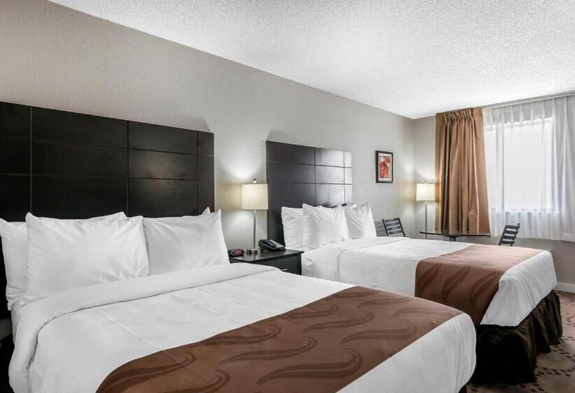 Номер Стандарт 2 Двуспальные Кровати, Quality Inn & Suites Kissimmee By The Lake