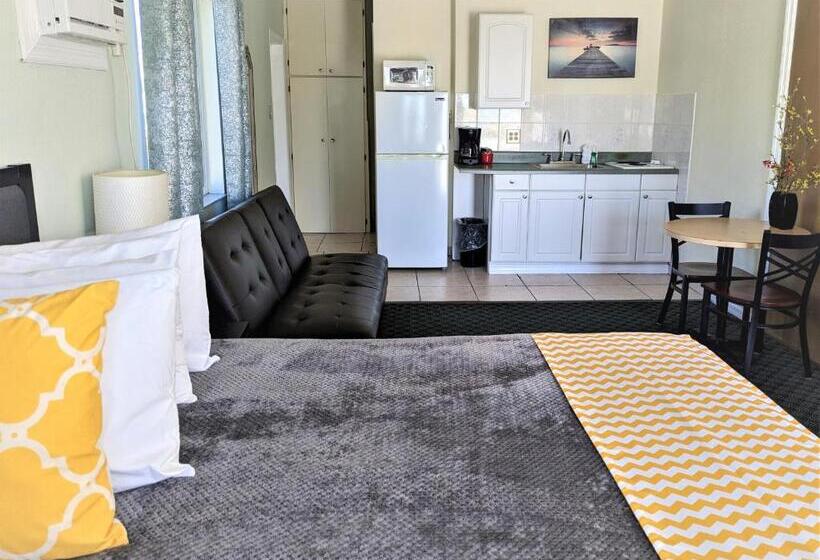 디럭스 스튜디오, Johns Pass Beach Motel