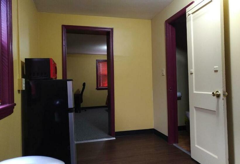 Стандартный Номер Кровать Кинг, Cottage Inn   Grantville
