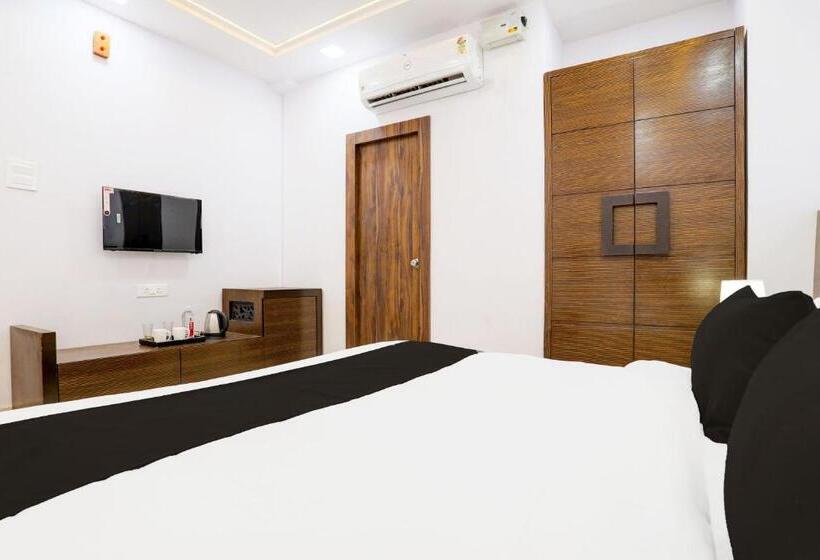 Трехместный Номер Классика, Oyo Hotel Lords Valley