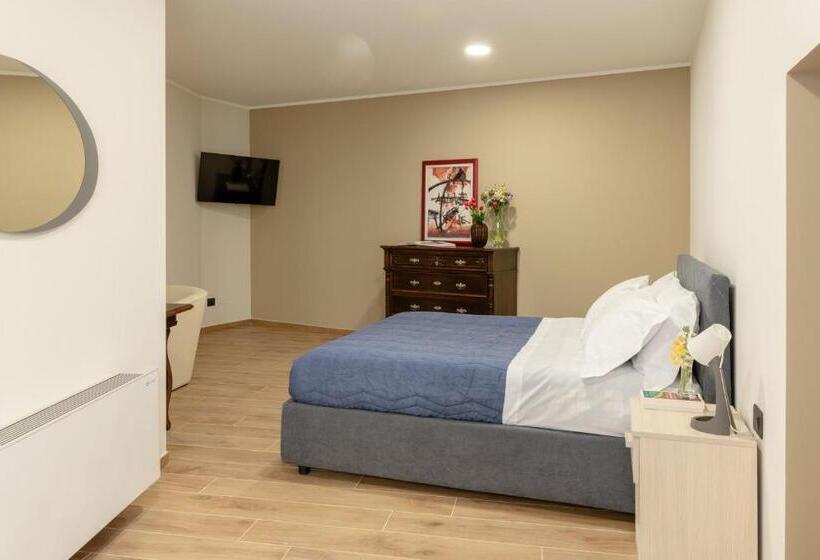 スタンダード４人部屋, Casatecla