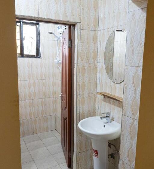 اتاق استاندارد با سرویس بهداشتی مشترک, Tukutane Kilimanjaro   Homestay