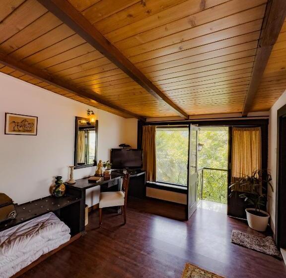 스탠다드 룸 산 전망, Ilbert Manor