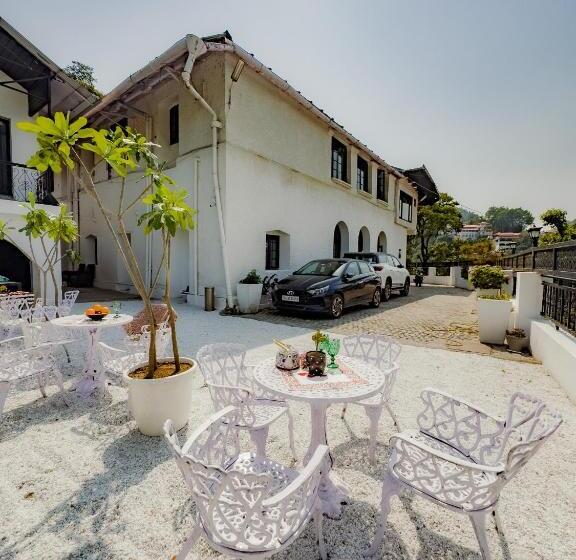 스위트, Ilbert Manor