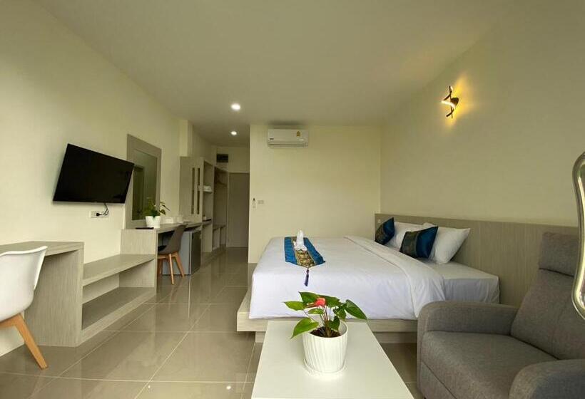 스탠다드 룸 킹사이즈 침대, Puean Chang Resort Phuket