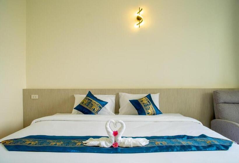 스탠다드 룸 킹사이즈 침대, Puean Chang Resort Phuket
