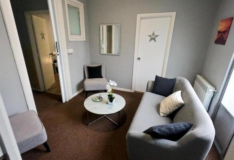 Четырехместный Номер Стандарт, W14 Hostales