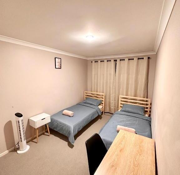 اتاق استاندارد با سرویس بهداشتی مشترک, Vic Park Share House Near Shops And Cafes