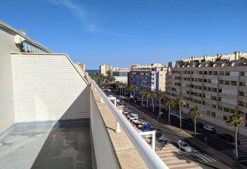 スタンダードルーム, El Mirador De La Urba