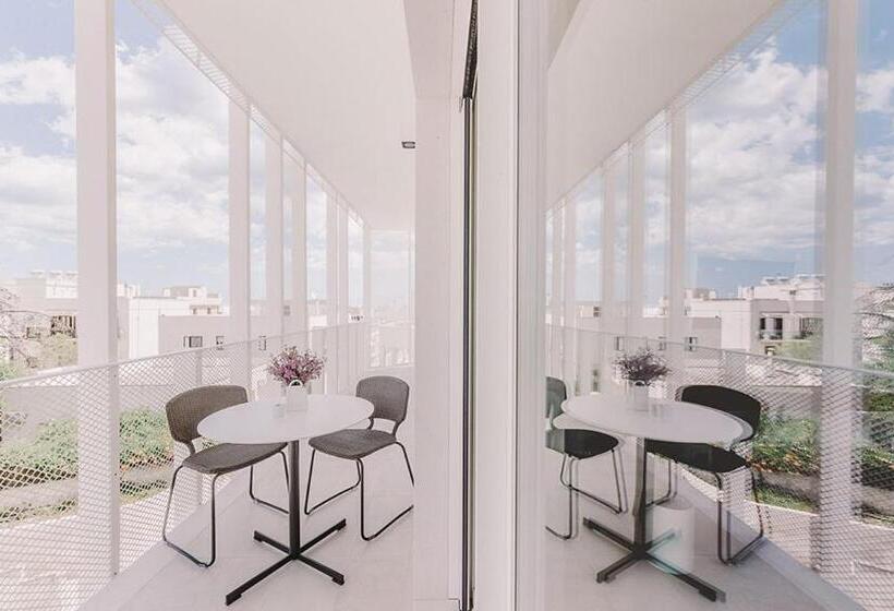 سوئیت با بالکن, Hotiday Collection   Suites Polignano