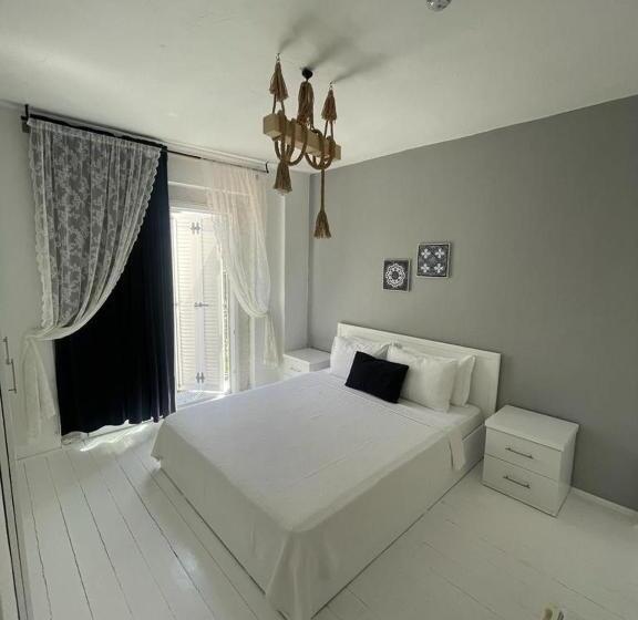 اتاق استاندارد با چشم‌انداز باغ, Purlen Otel