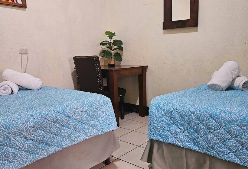 اتاق استاندارد با 2 تخت دوبل, Cermeño S House