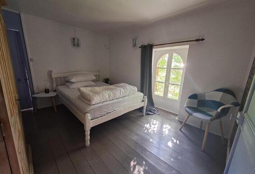 Шале 1 Спальня, Manor House Charentaise