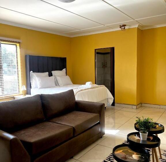 스탠다드 룸 풀장 전망, Nkguesthouse