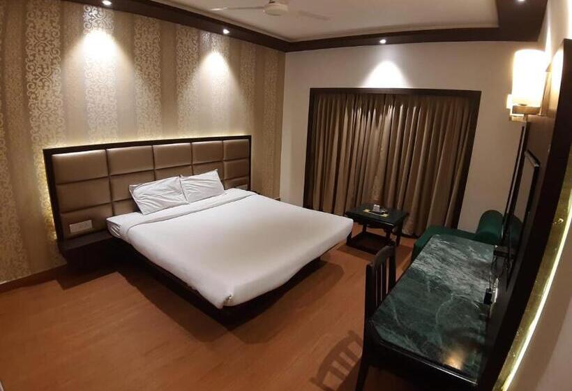 豪华房间, Royal Garden Resort