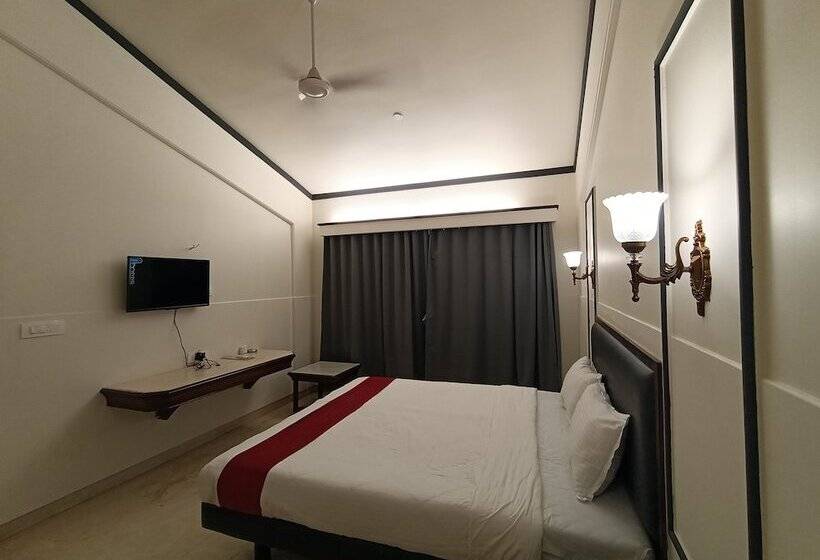 高级大房间, Royal Garden Resort