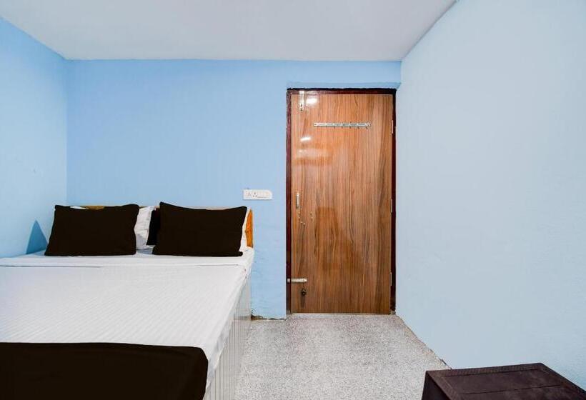 اتاق کلاسیک سه تخته, Spot On Hotel Shree Krishna