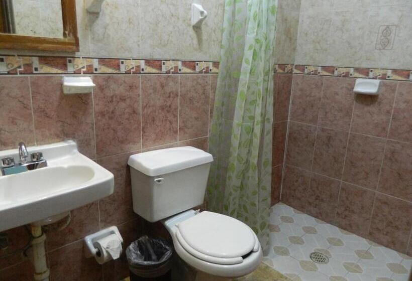 スタンダード４人部屋, Emotion Avenida Tulum Hotel & Hostal