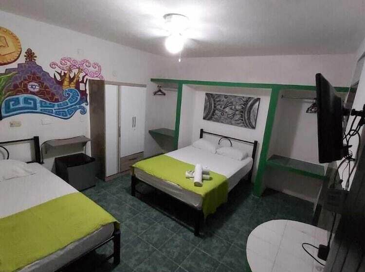 スタンダードトリプルルーム, Emotion Avenida Tulum Hotel & Hostal