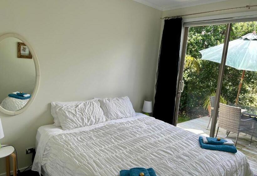 Апартаменты 2 Спальни, Jennie's In Whitianga