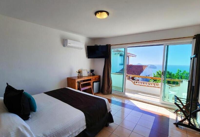 اتاق استاندارد با بالکن و چشم‌انداز دریا, Hill House Mazatlan   Bed & Breakfast