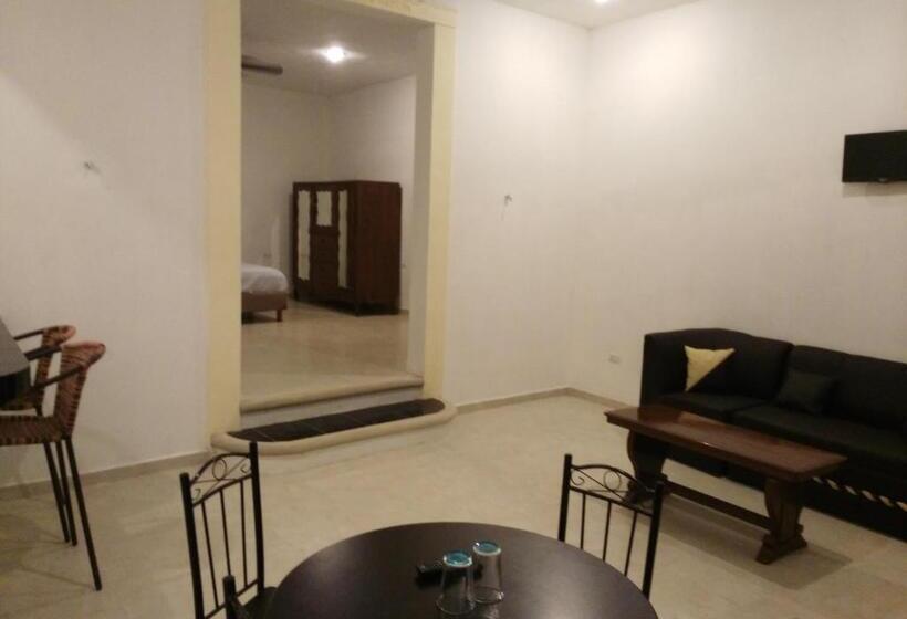 جناح ديلوكس, Hacienda Margot