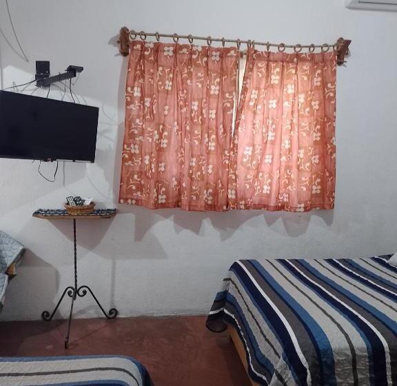 غرفة عائلية, Pension Baja Paradise