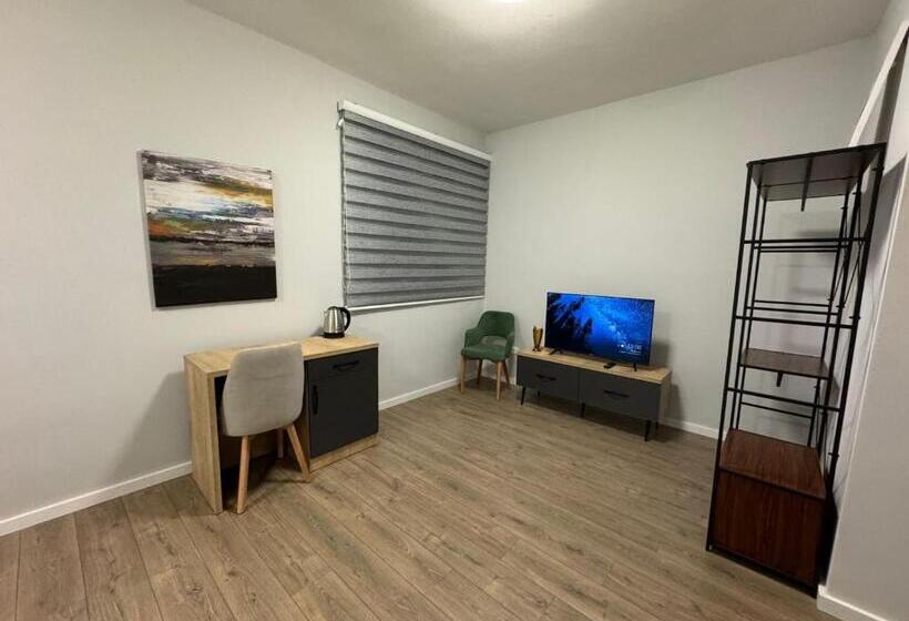 آپارتمان 1 خوابه, Avenue Apartment 02 Tirana