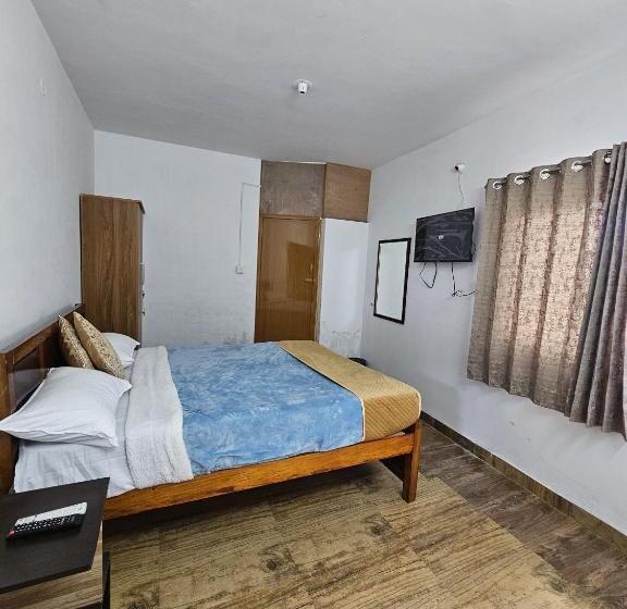 Номер Стандарт, The Happy Home Stay At Ooty