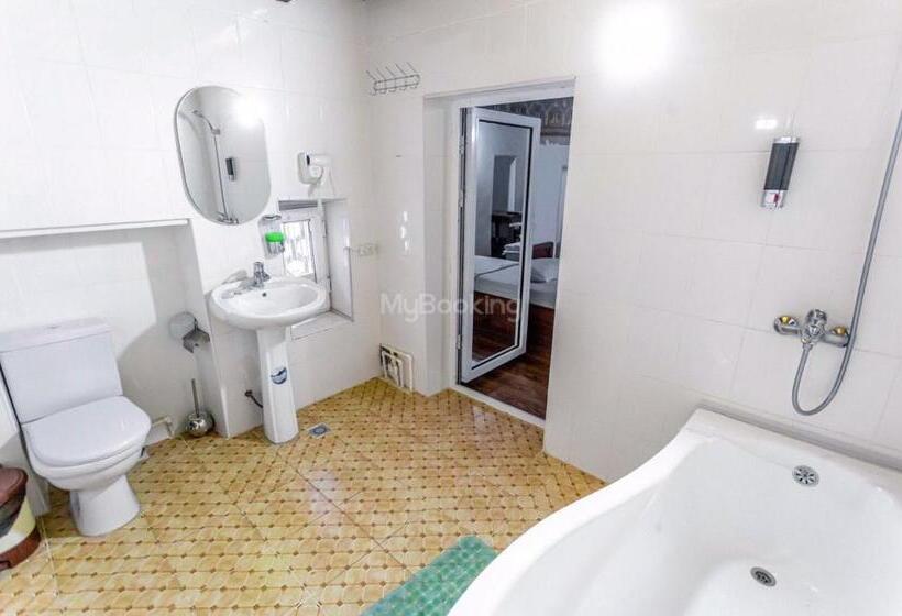 4인용 스탠다드 룸, Ohun Caravan Sarai