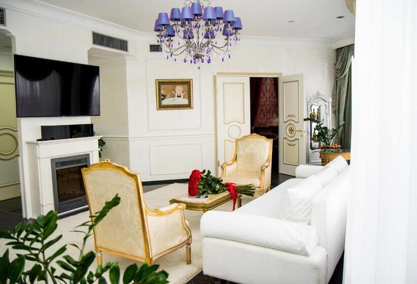 سوئیت پرزیدنت, Boutique Spa Casino Hotel Lybid Plaza