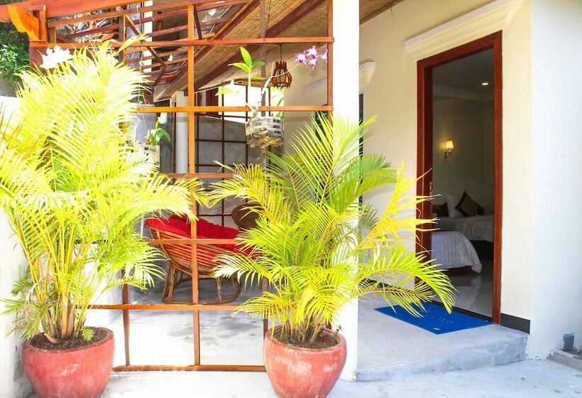 Standard Bungalow, Gauguin Resort