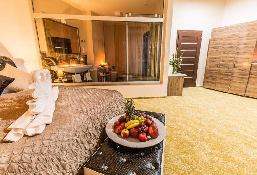 豪华房间, Miraj Resort