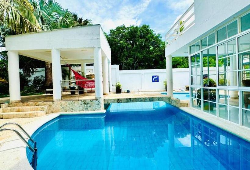 ویلای 1 خوابه با چشم‌انداز دریا, Coco House By Be Happy